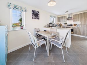 Kitchen - click for photo gallery